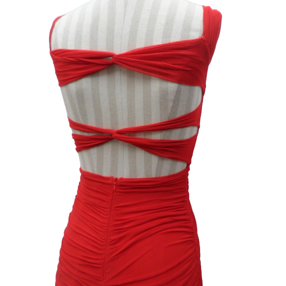 Hello Molly Ruched Bodycon Cut-out Back Red Dress-Size Small - Picture 4 of 6